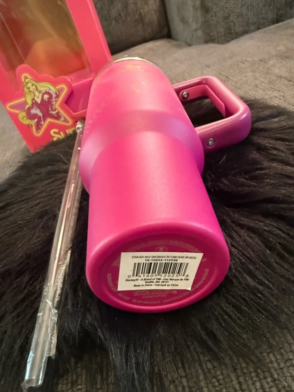 Stanley Barbie Hot Pink & Gold Travel Mug with Handle 40oz - Picture 4 of 8